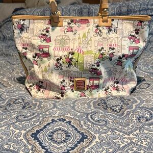 Dooney & Bourke Disney Tote - White and Tan